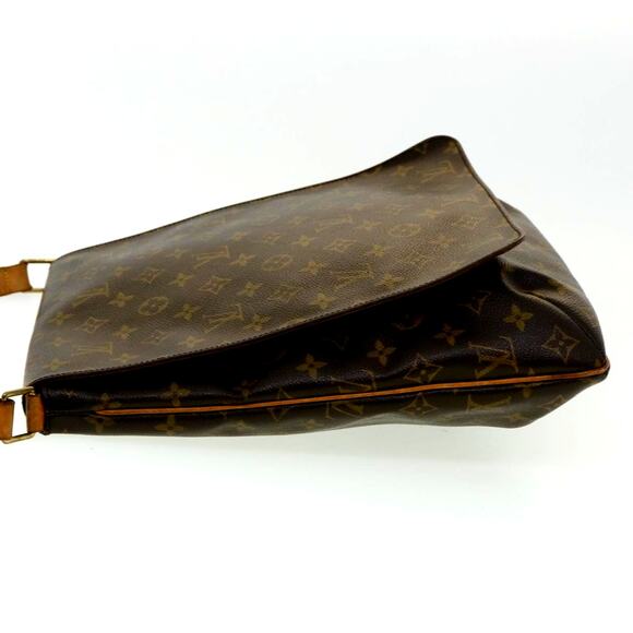 ⭐🔥AUTHENTIC🔥⭐ Louis Vuitton Musette GM Monogram - Picture 6 of 13